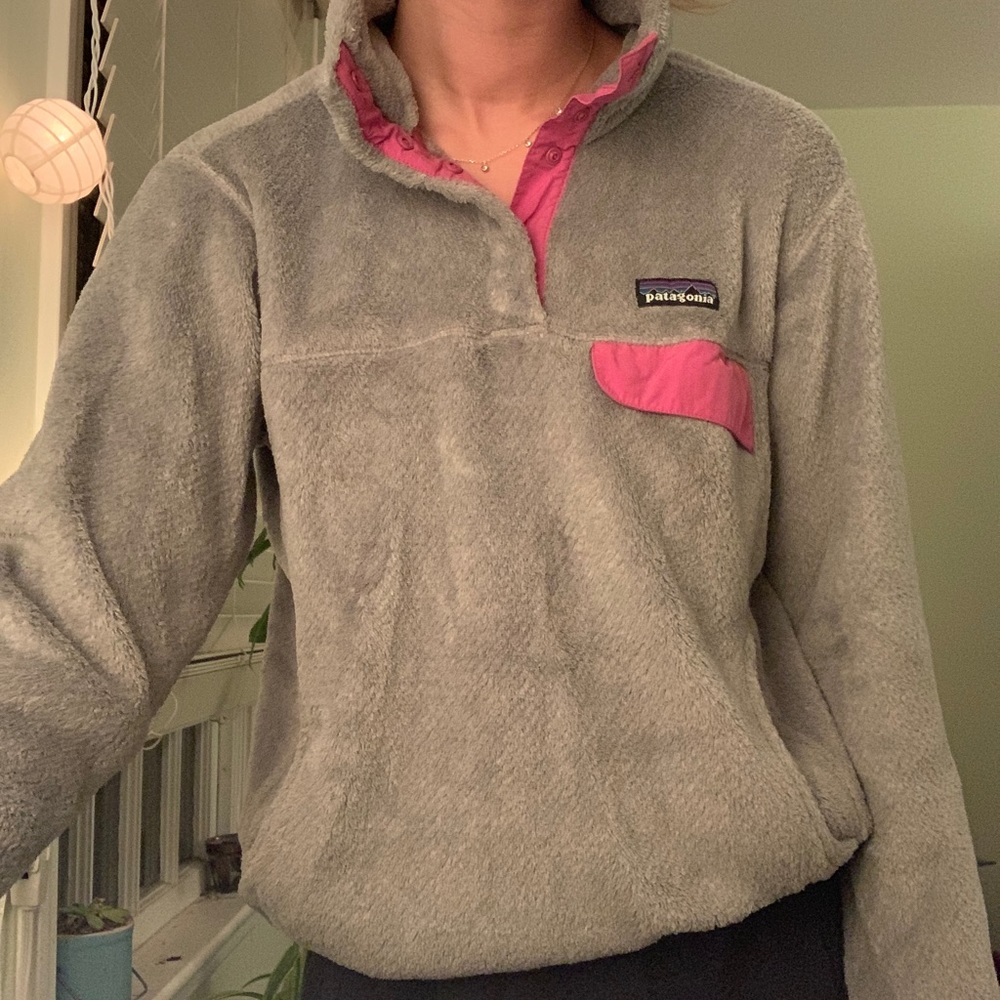 Grey Patagonia fleece jacket